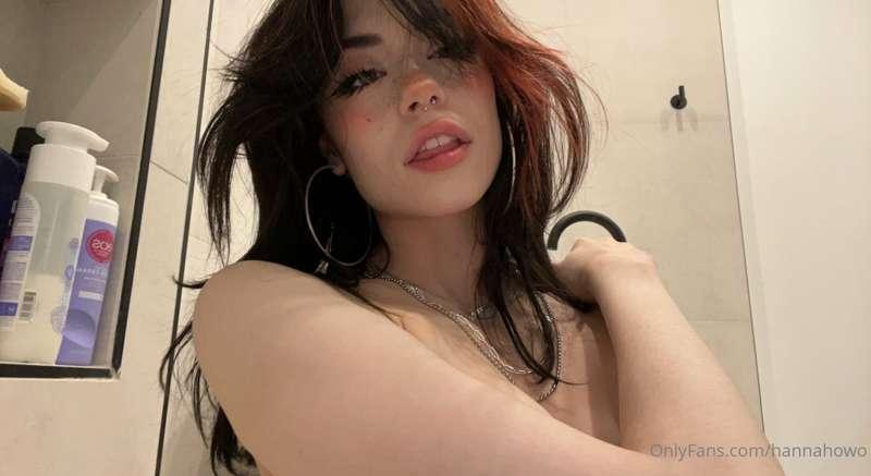 hannahowo image #3