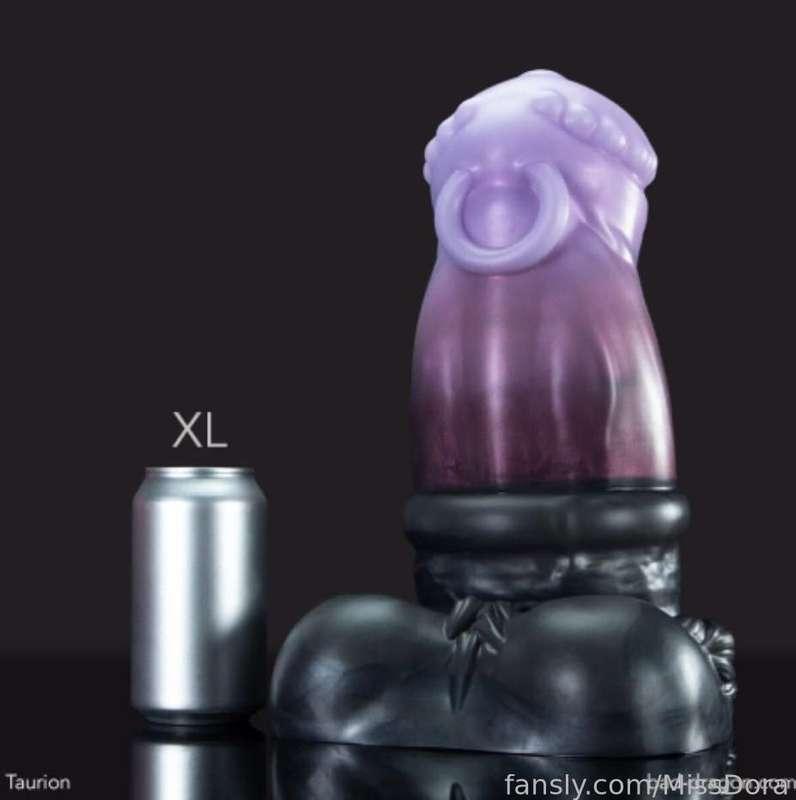 On my WISHLIST! ❤️

The XL taurion from Bad Dragon.

This one has a MASSIVE 5.5” wide / 17.5” circumference thickest part at it’s medial ring! There is still NOBODY abled to conquer this beast over that part! -Who wants to see my loose hole take it to the balls? 👑⭕️

You can GIFT 🎁me this toy on my wishlist! https://throne.com/missdora

#fyp #sizequeen #hugedildo #loosepussy #gaping 