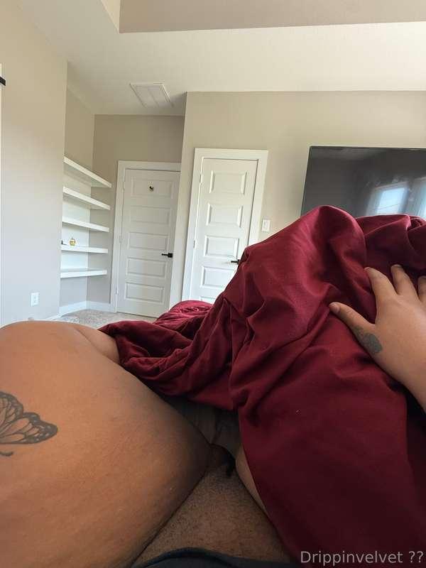 Good morning 😩 I’m up and horny 