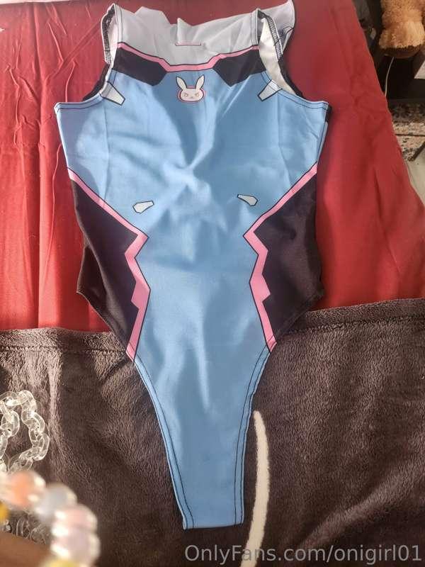 Se ve viene traje de dva muy sensual para plataforma azul es..