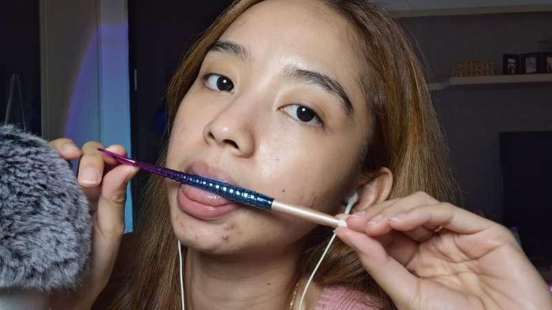 14th video of May 💕ASMR mermaid brush licking & nibbling 😜