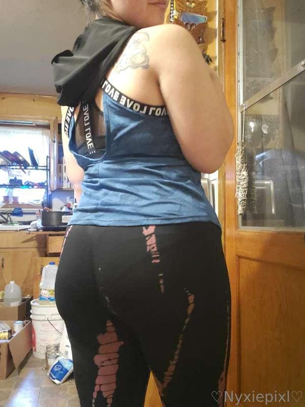 Got the new workout clothes🍑🍑🍑❤️‍🔥❤️‍🔥❤️‍🔥