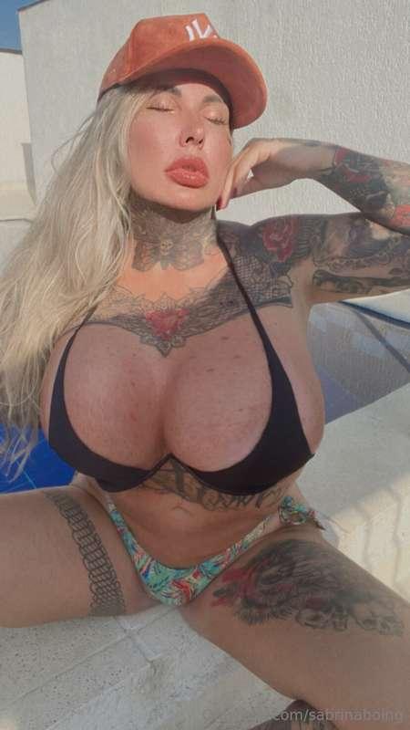 sabrinaboing image #4