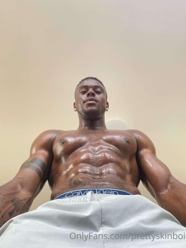 prettyskinboi main image