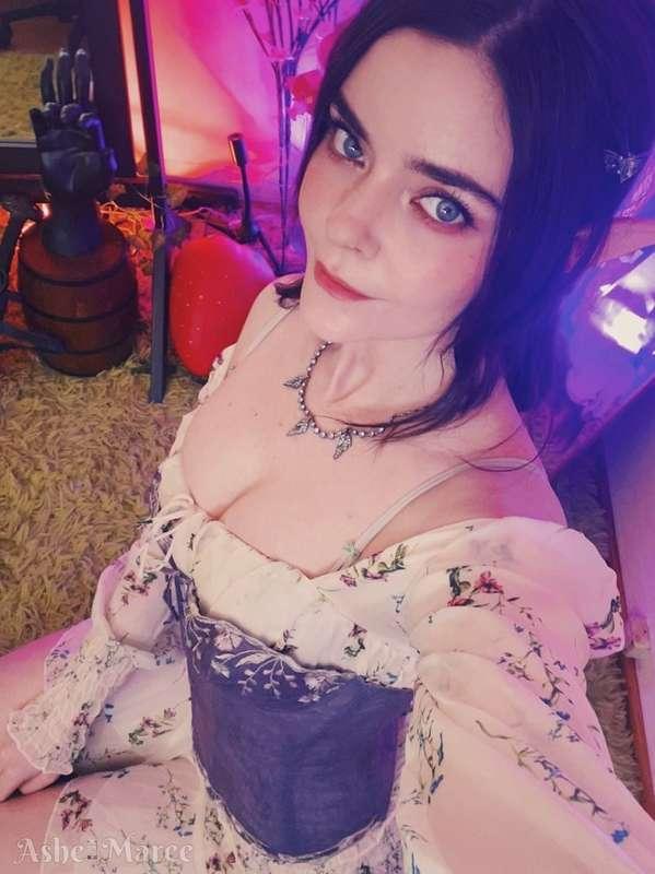 ashemaree image #4