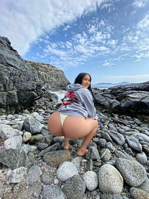 😋😍🤠🌊