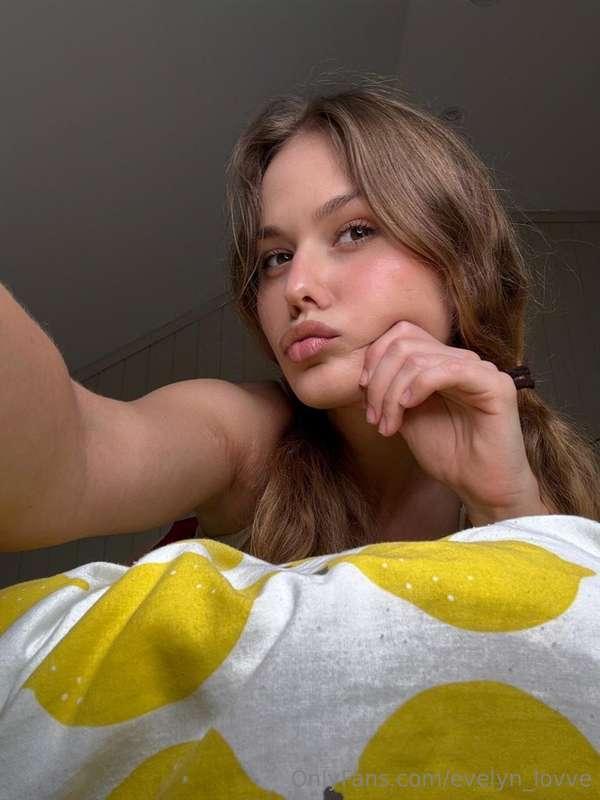 Pout game strong got a secret that makes you smile like this..