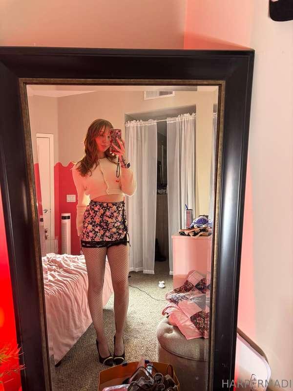 just showing off my cute lil fit ;) 