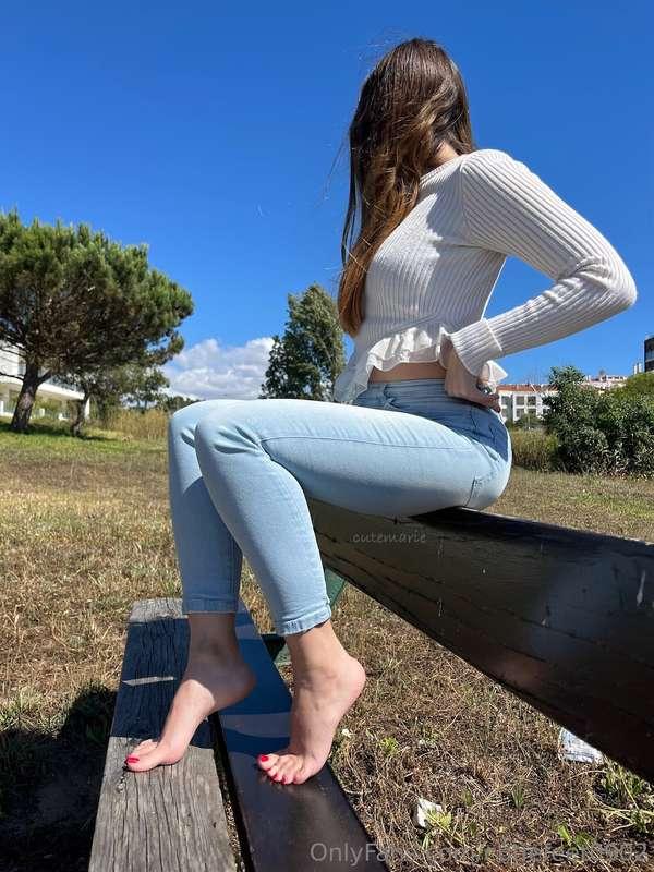 They’re so sweet in public 🤭