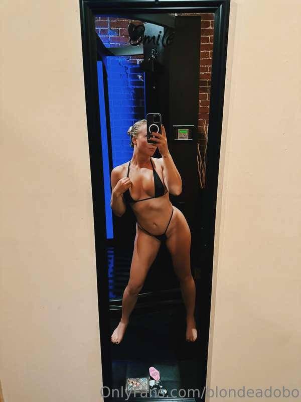 I’m obsessed with keeping my tan lines fresh, even when it’s..