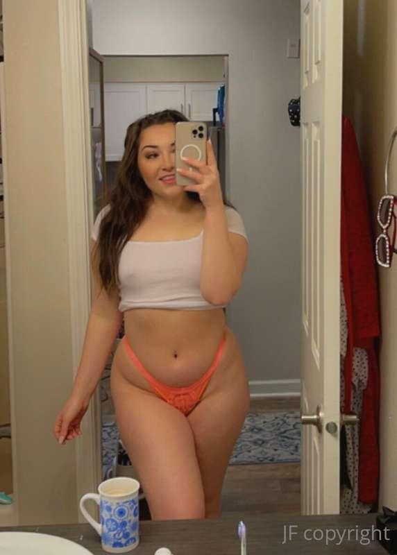 I am doing dick ratings today!! Want me to give you a true r..