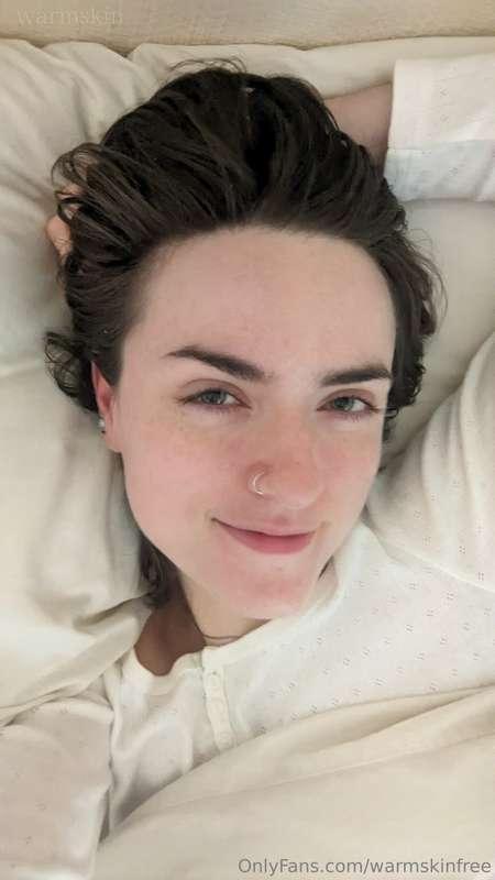 mornin 😌 I'm eepy 