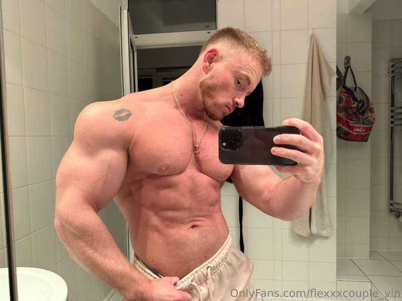 flexxxcouple_vip image #0