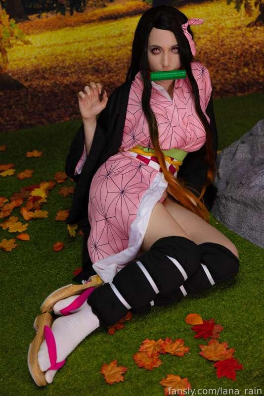 Nezuko has been trying to get your attention...

#DemonSlayer #KimetsuNoYaiba #Nezuko #Cosplay #Cosplayer #Lewd