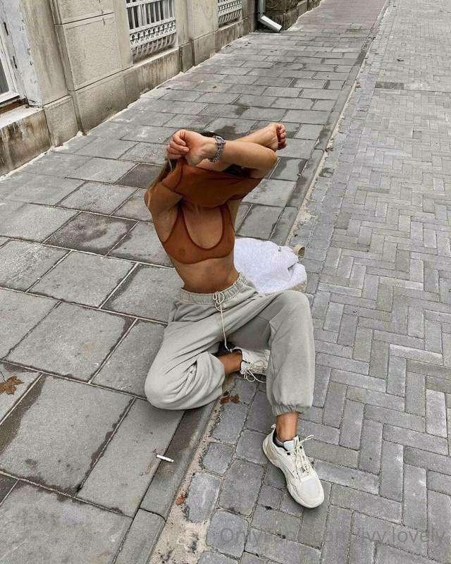 What should I take off first...up or down?😉😉