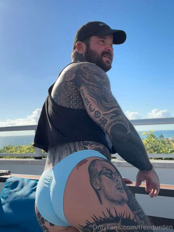 🍑 