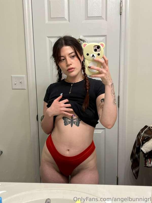 tell me how much u love meeeeeee