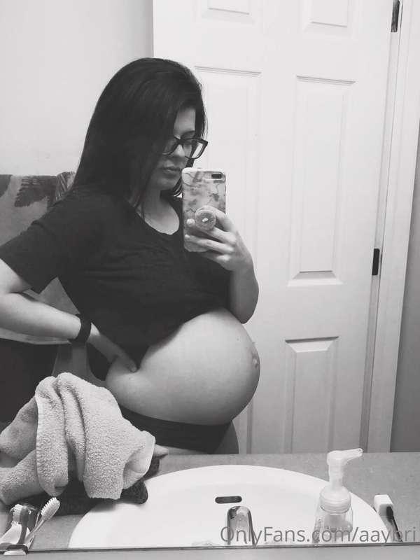**2018 —> 2022**
31 weeks 5 days 🖤