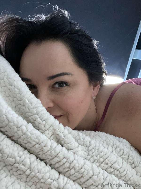 Good morning lovers. 😘 I hope your dick gets some love and a..