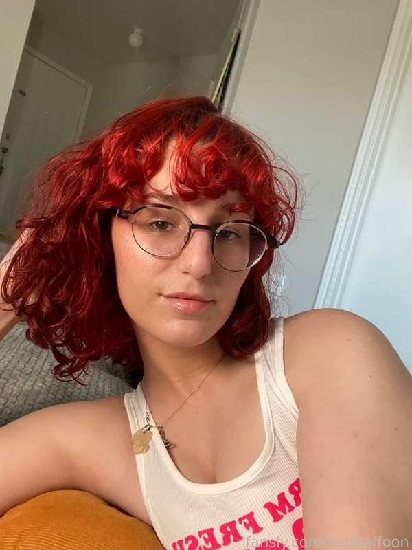 Hour four and a bath show coming up on stream! 🍑 Come keep me company 🥹