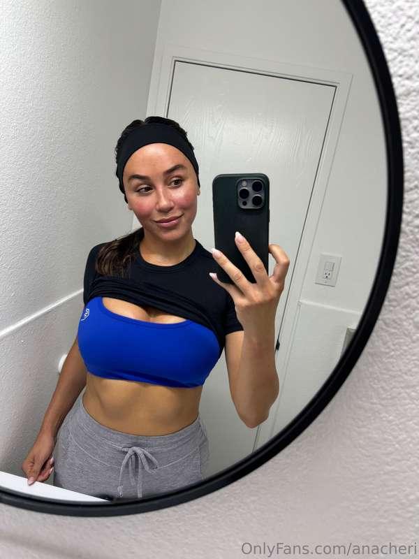Wheewww! 🥵🥊 Kickboxing kicked my butt!  ***Guess how sweaty ..