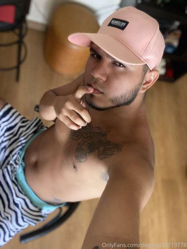 😈