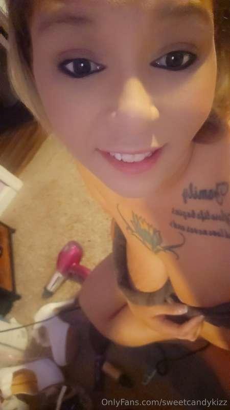 Who would Like to help me get dress for today or would u rat..