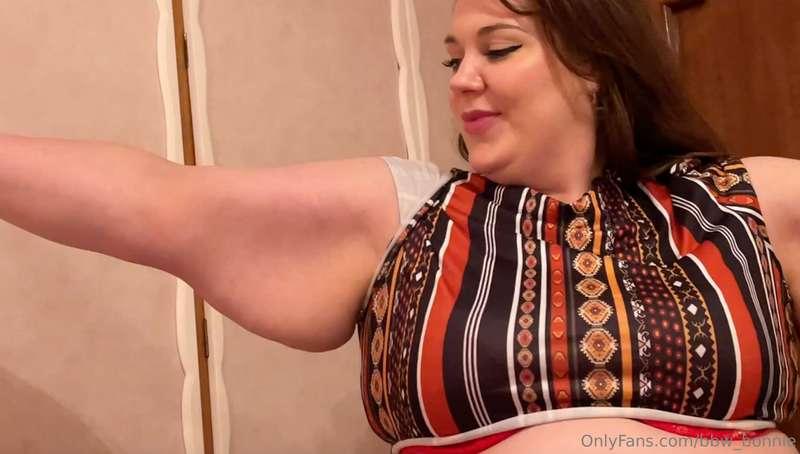 Don't you wish you could grab hold of my flabby arms? Look h..
