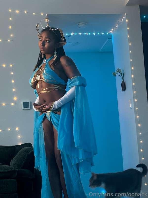 Should i go live in this or the bunny girl outfit tonight? 