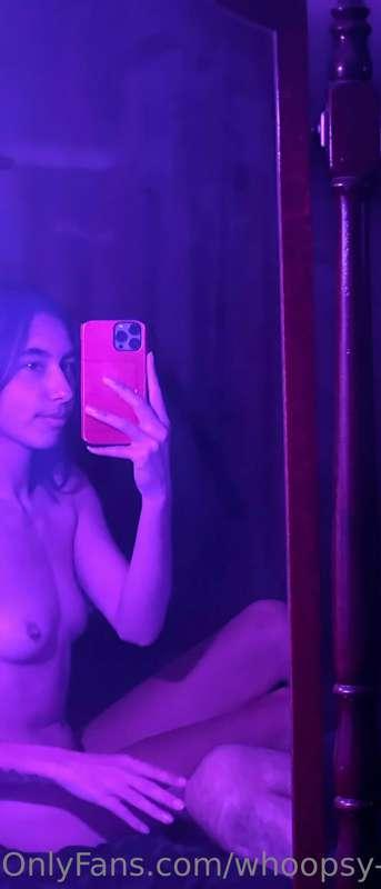 DM me and request what you want to see my lovers 🤤
