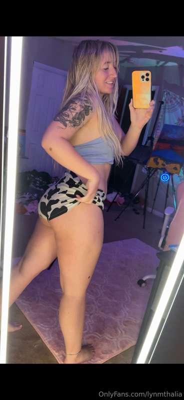 Do you like how thick I’m looking ? 😋