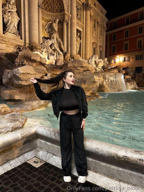 Holidays are the best time to travel!!😜😁