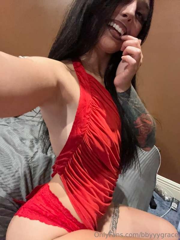 Flirty with a dash of cuteness ❣️