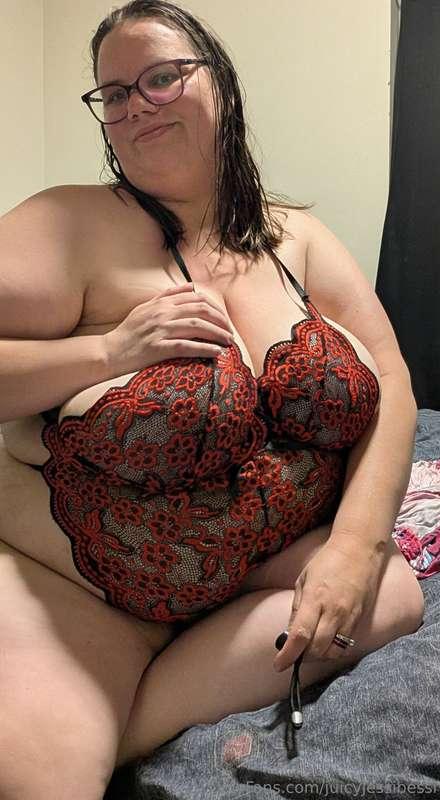 Your favorite big titty fuck toy 😈