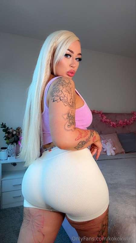 Do you like that phat Ass in Gym Shorts 👀😝🍑