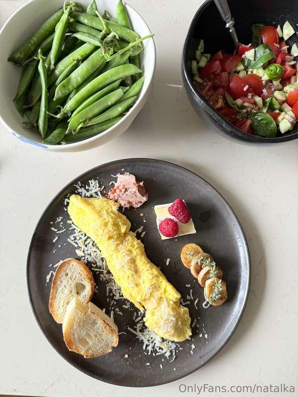when food becomes art 🖌️🍳
