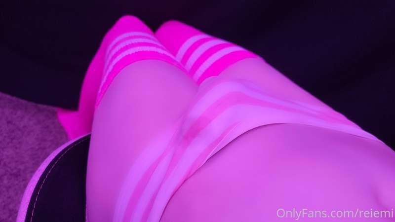 cute pink panty pic set!