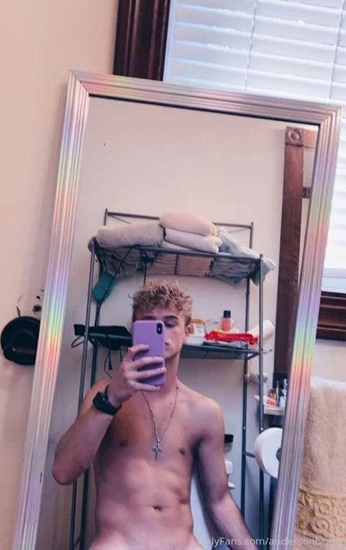 Check my other OF for more @bisexualjock