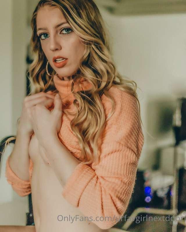 Caught ya staring 👀