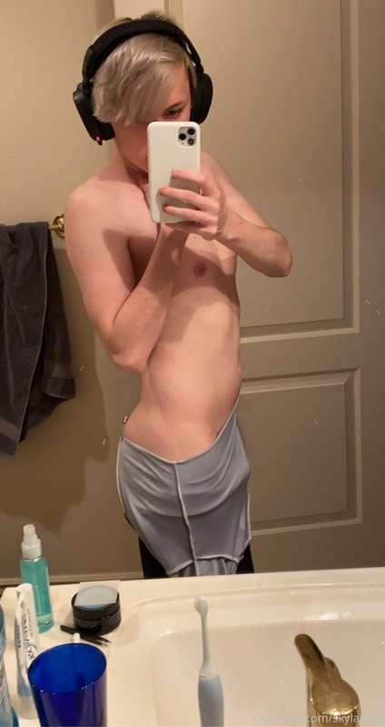 skylarthetwink image #4