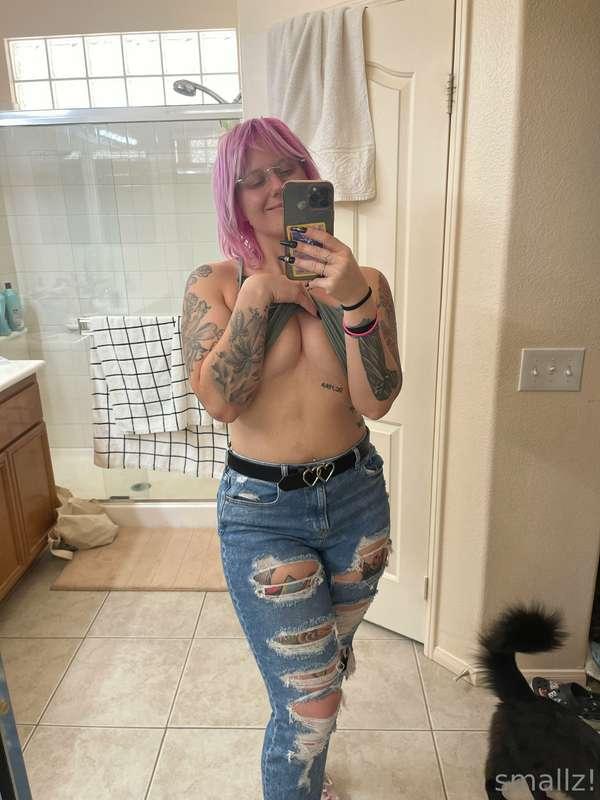 tiny tiddie tuesday ☺️