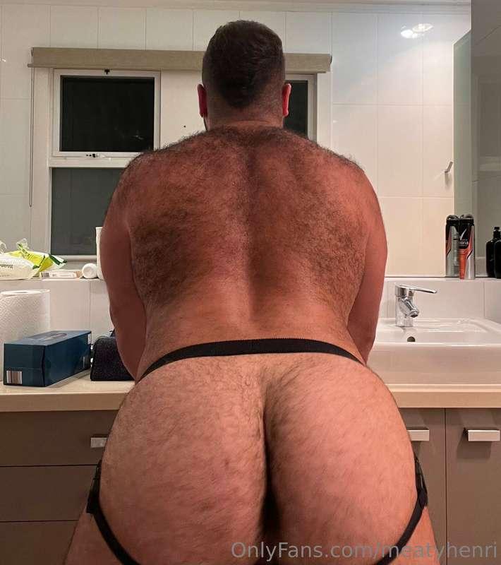 Need my ass spread open and eaten