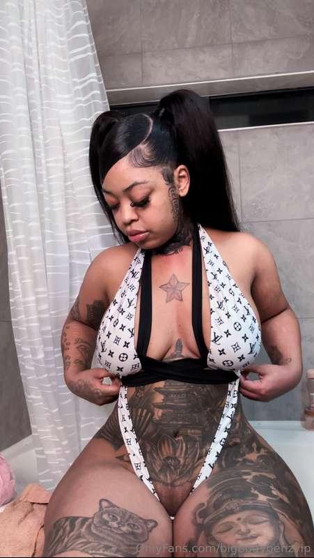 I pressed the vibrator deep against my dripping pussy,
