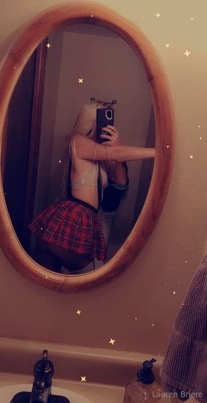 Would you do this to me if you saw me wearing this? 👉👌