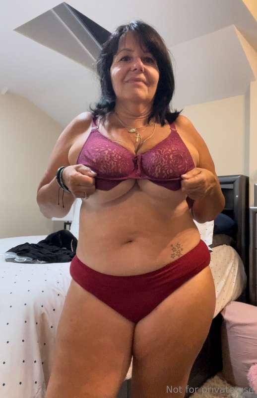 ivorygoddess image #2