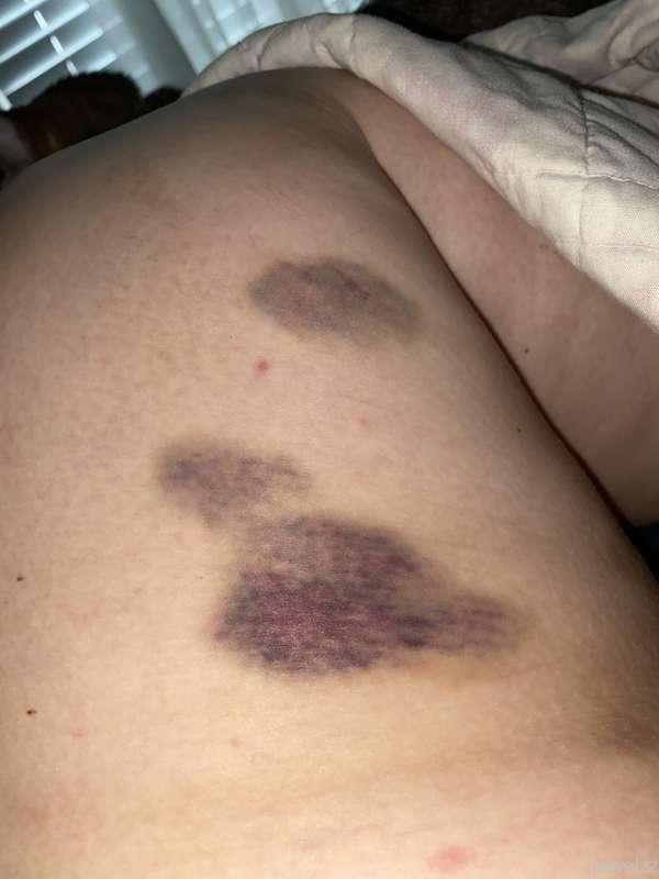I like it rough, what can I say 🤷🏻‍♀️