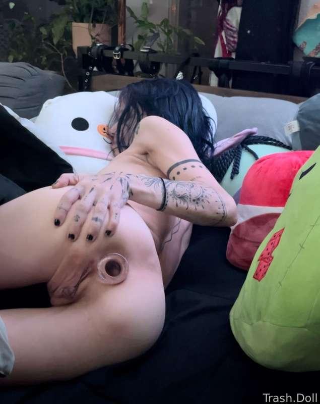 trashdoll image #0