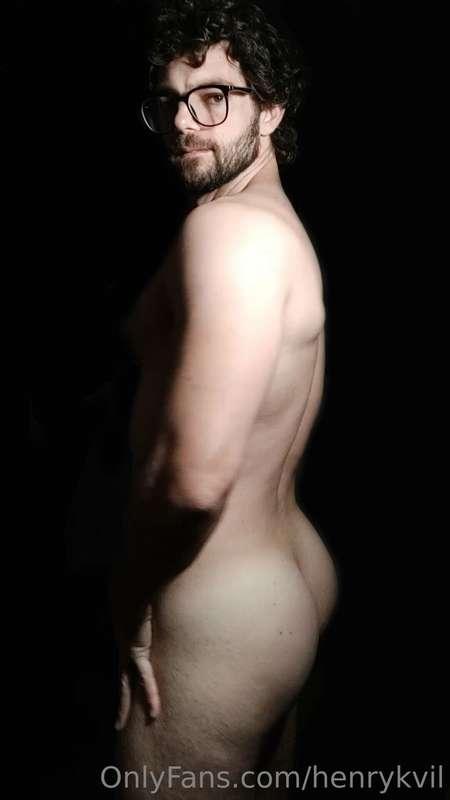 henrykvil image #9