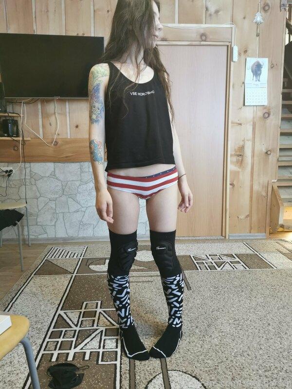 I play with my pussy in a private house?