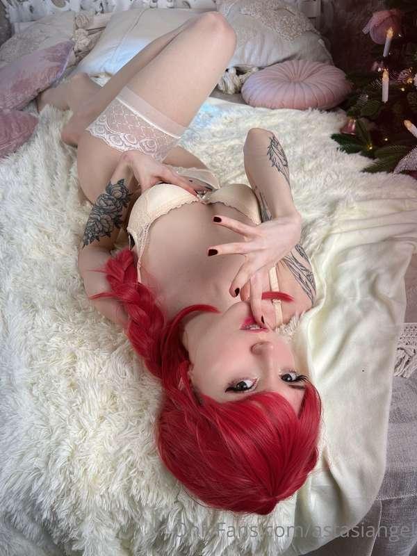 This photoshoot was photographed with an even better camera...